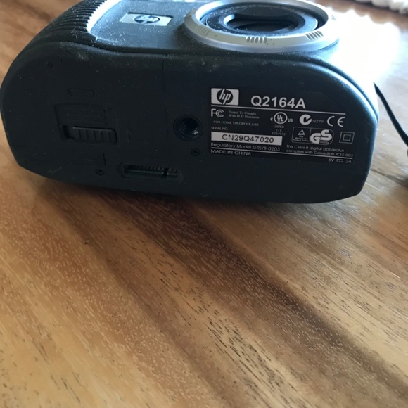 HP Digital Camera - Picture 4 of 4